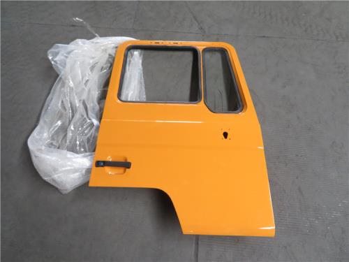 Дверь кабины SHAANXI F3000 в сборе правая желтый