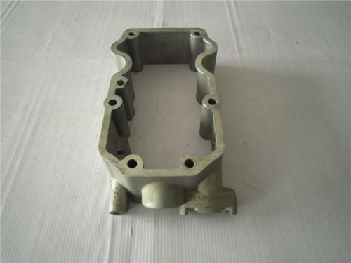 Крышка головки цилиндра SINOTRUK EGR (4 клапана) низ