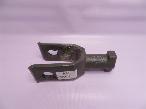 Крюк буксирный HOWO(передний)