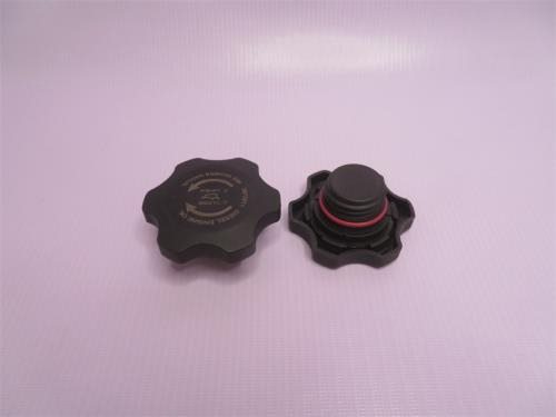 Крышка маслозаливной горловины CAMC 340 л.с (оригинал)