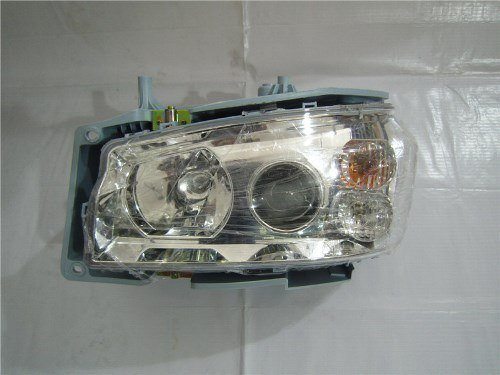 Фара HOWO 2007 L (оригинал)