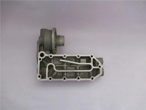 Крышка теплообменника c кронштейном фильтра масляного 6CT/6L