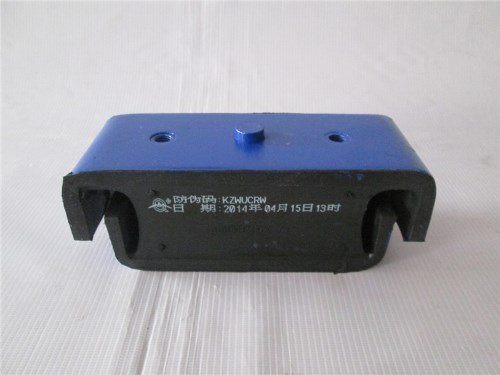 Подушка двигателя HOWO A7  передняя QINGYAN