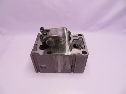 Головка блока WD615 в сборе с клапанами