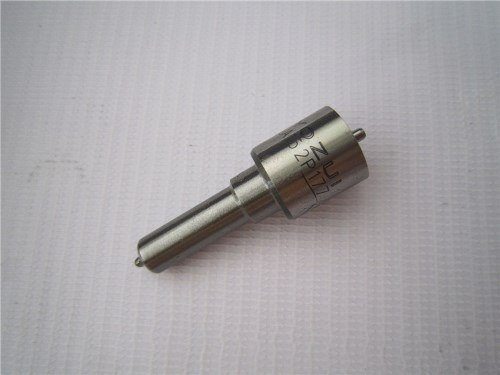 Распылитель YUCHAI 6M DLLA152P177 DEER