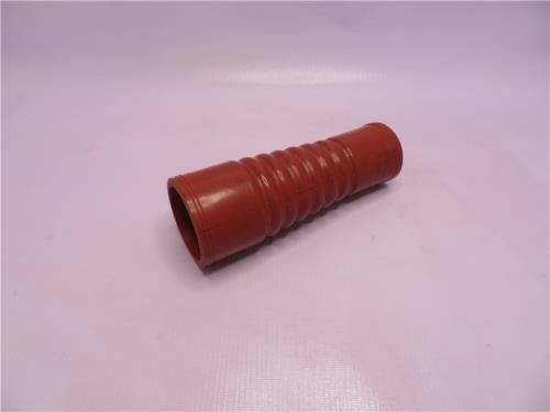 Патрубок интеркулера SHAANXI F3000 45*60*202 QINYAN