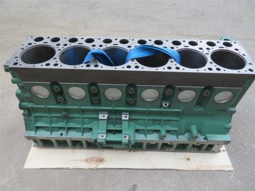 Блок двигателя D10