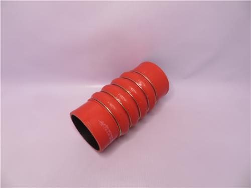 Патрубок интеркулера 90*220 FAW CA3252  (черный,5 стяжки) QINYAN