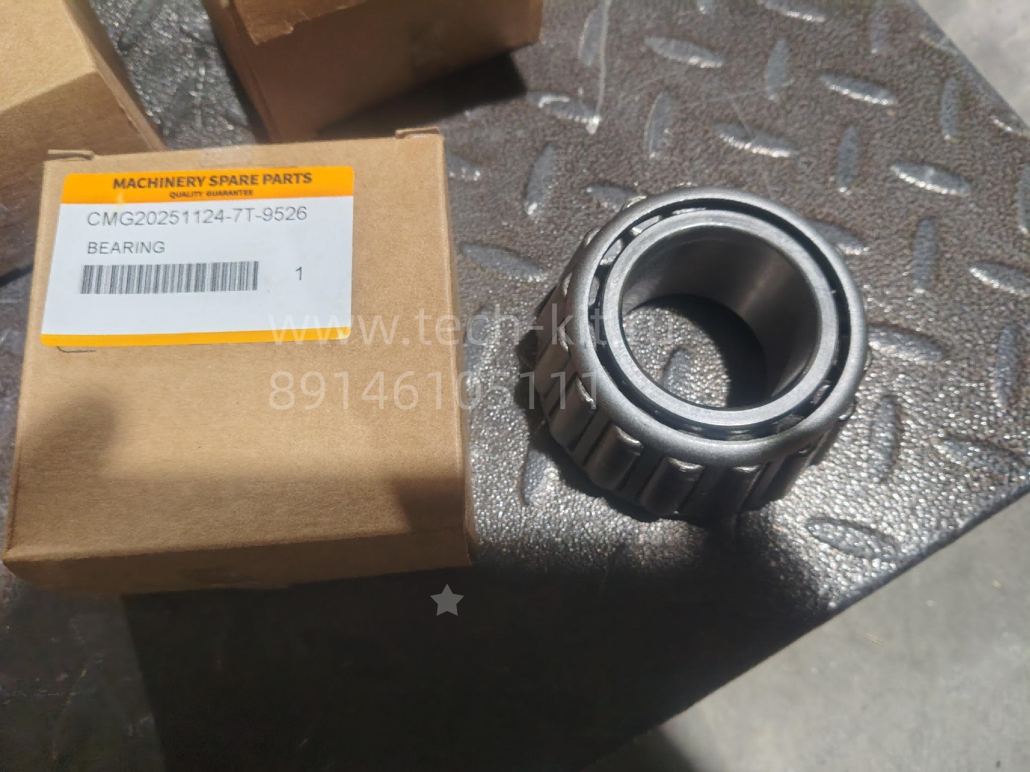 7T-9526 Подшипник 7T-9526 Подшипник