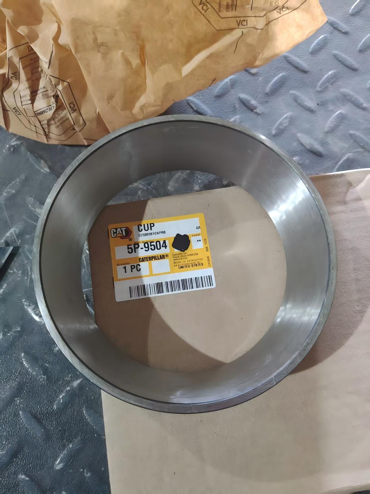 Обойма подшипника 5P-9504 Обойма подшипника 5P-9504